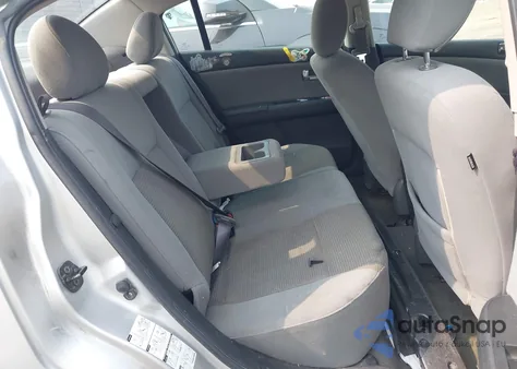 2011 Nissan Sentra 2.0S from USA, damaged, VIN 3N1AB6AP6BL652790